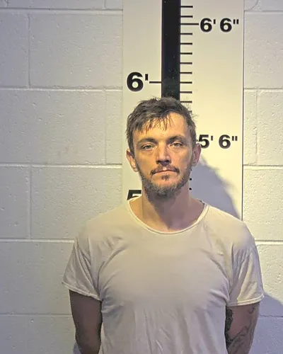 JONATHON WHITAKER mugshot
